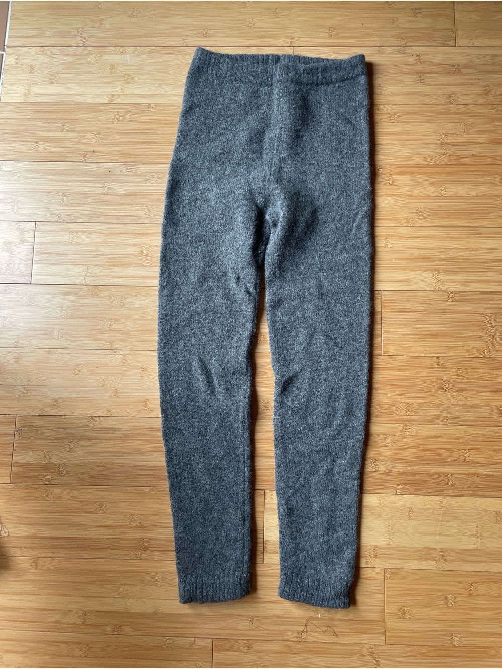 Pure Wool Knit Leggings